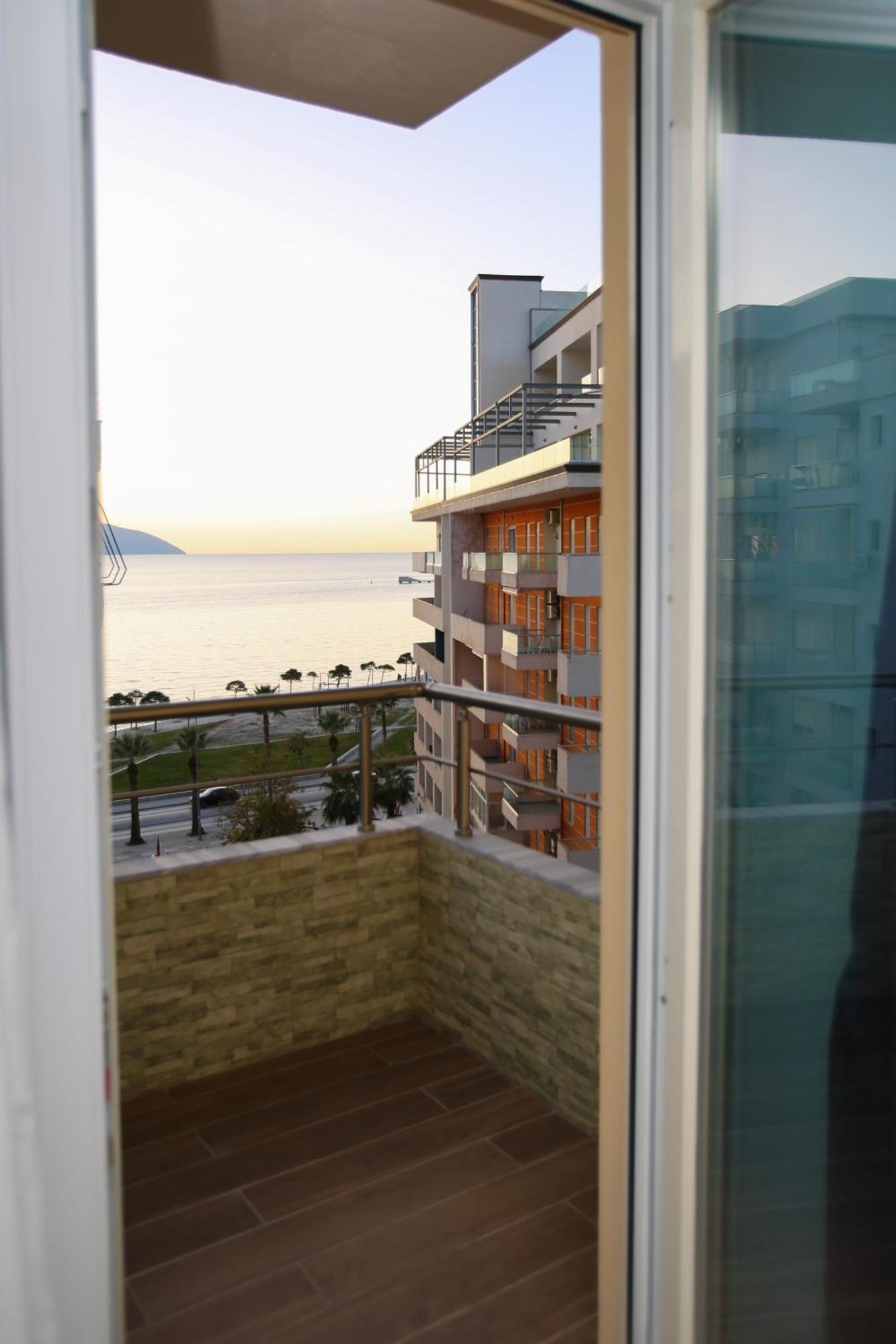 B&B Visar Rooms Vlore Luaran gambar